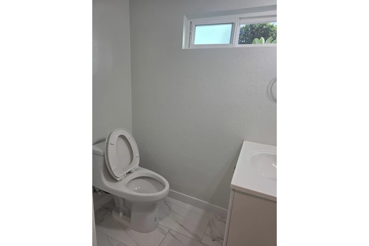 $2000 : Renta de casa , house for rent image 3