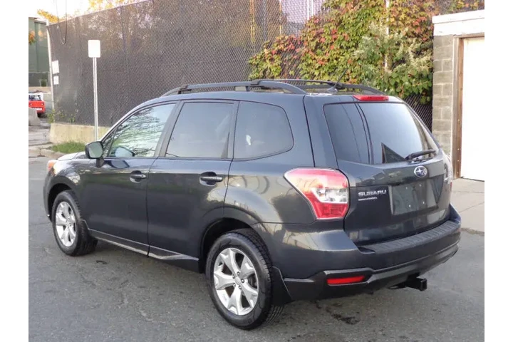 $10950 : 2014 Forester 2.5i Limited image 4