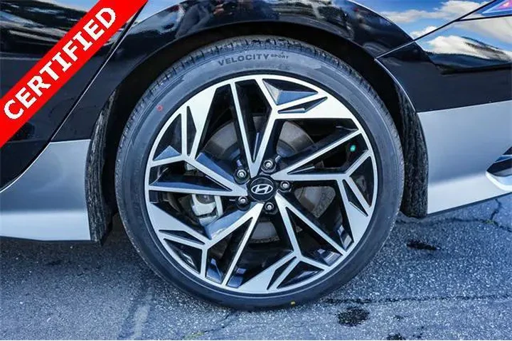 $21495 : Hyundai IONIQ 6 2023 SEL 4dr image 10