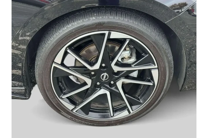 $18165 : Nissan Sentra 2025 SR 4dr Se image 9