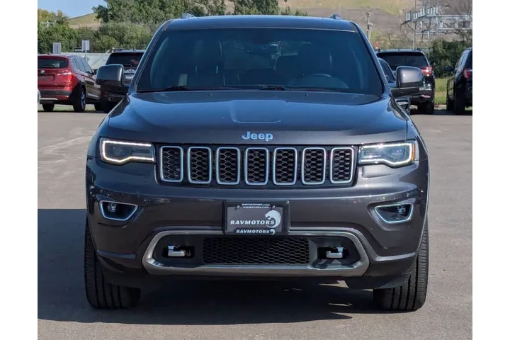 $18975 : 2018 Grand Cherokee Sterling image 7