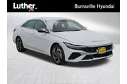 Hyundai ELANTRA Hybrid 2025 en Minneapolis y Saint Paul