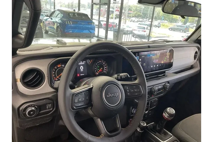 $40000 : Jeep Wrangler 2024 4x4 Sport image 8