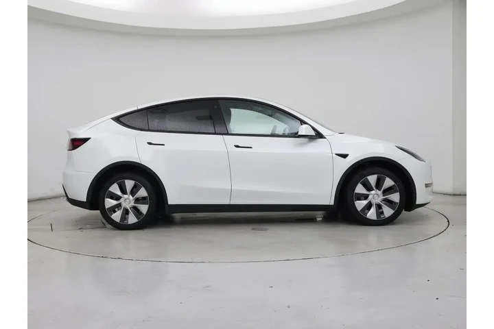$33998 : Tesla Model Y 2023 AWD Long image 7