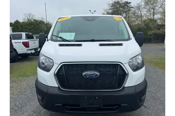 $38700 : Ford Transit 2025 250 3dr SW image 6