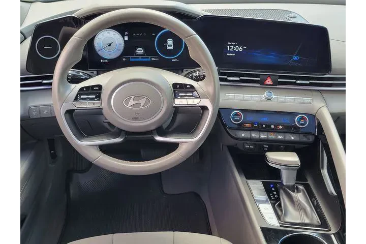 $21284 : Hyundai ELANTRA 2025 SEL Con image 5