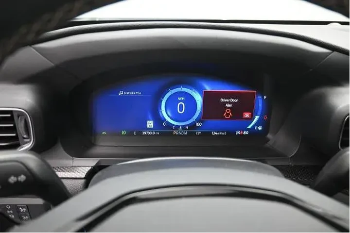 $34912 : Ford Explorer 2021 AWD ST 4d image 6