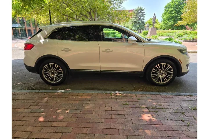 $17900 : 2017 MKX Reserve image 8