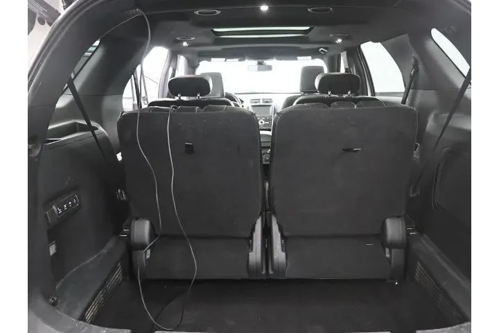 $14777 : Ford Explorer 2018 AWD Plati image 2