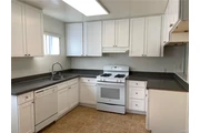 2 BEDS. REMODELED APARTMENTS en Los Angeles