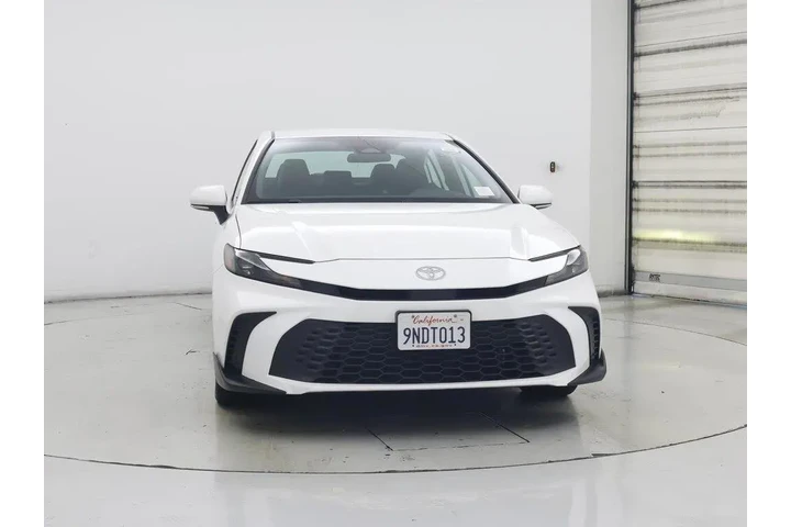 $32998 : Toyota Camry 2025 AWD SE 4dr image 5