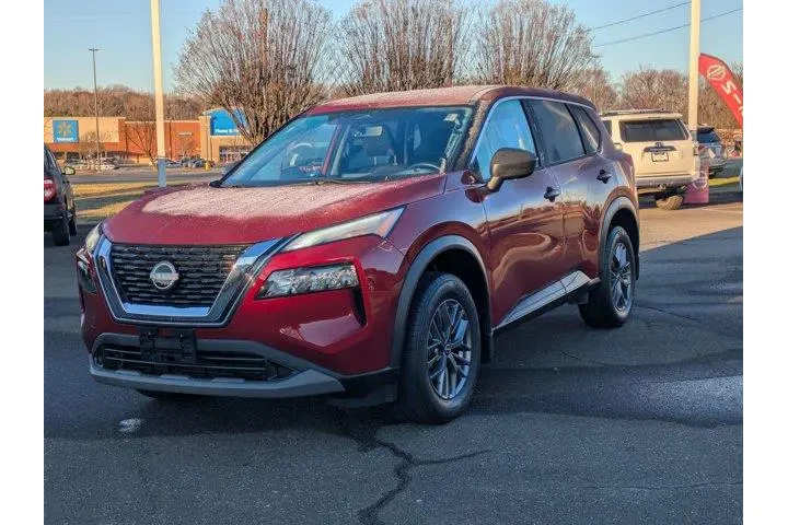 $21993 : Nissan Rogue 2023 AWD S 4dr image 1