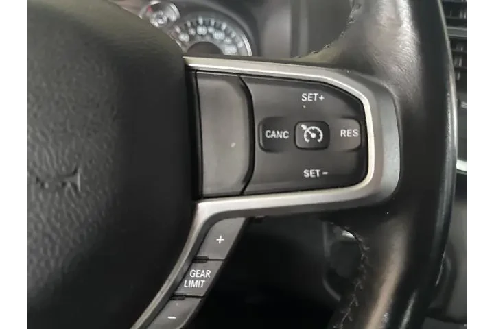 $32762 : Ram 1500 2023 4x2 Big Horn 4 image 9