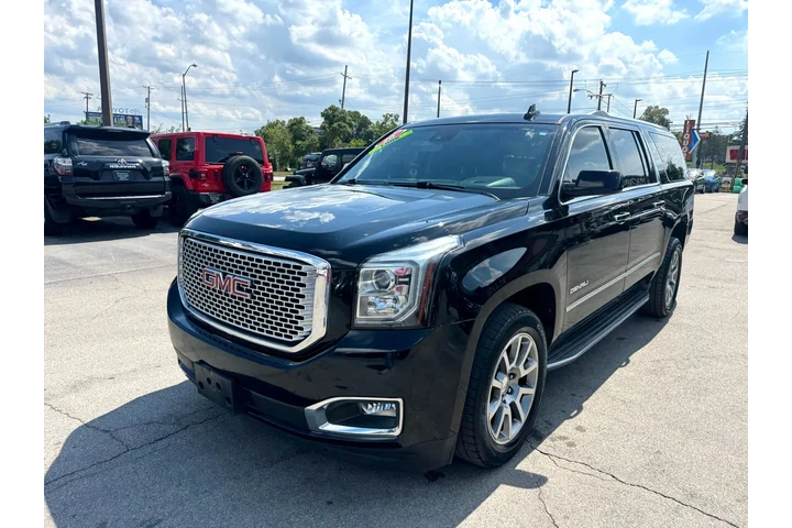 $20980 : 2016 GMC Yukon XL 4WD 4dr Den image 6