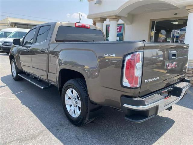 $28995 : Pre-Owned 2016 Canyon Crew Ca image 8