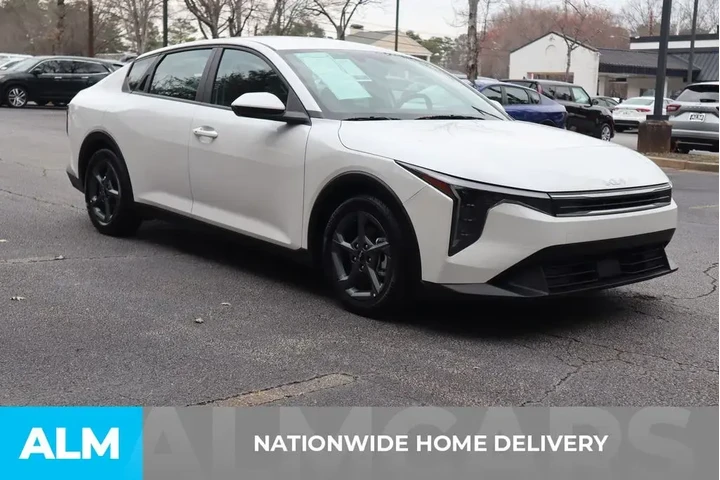 $19920 : Kia K4 2025 LXS 4dr Sedan image 4