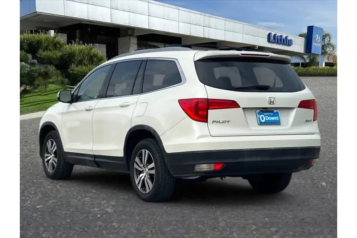 $15499 : Honda Pilot 2017 AWD EX-L 4d image 7