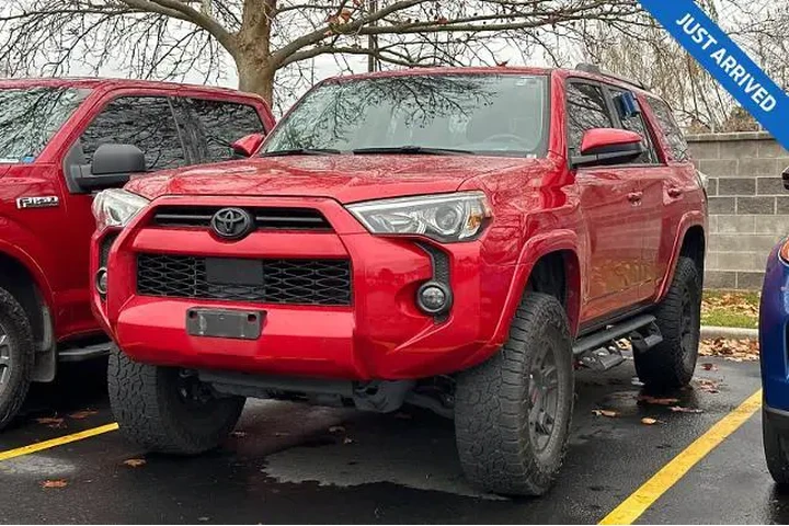 $36995 : Toyota 4Runner 2023 4x4 SR5 image 1