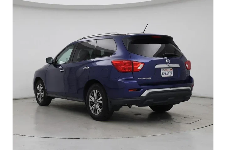 $13599 : Nissan Pathfinder 2018 S 4dr image 2