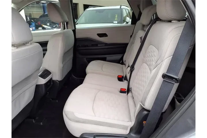 $28596 : Nissan Pathfinder 2024 AWD S image 9