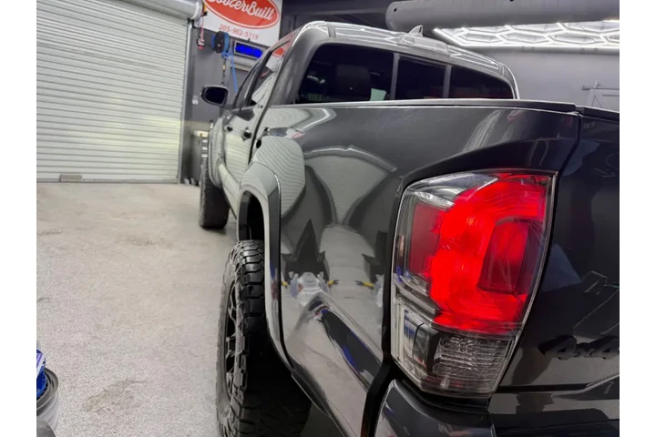 $24995 : 2016 Tacoma image 5