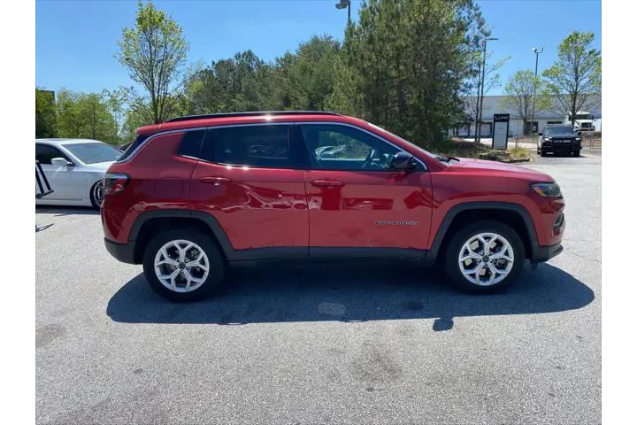 $22520 : Jeep Compass 2025 4x4 Latitu image 7
