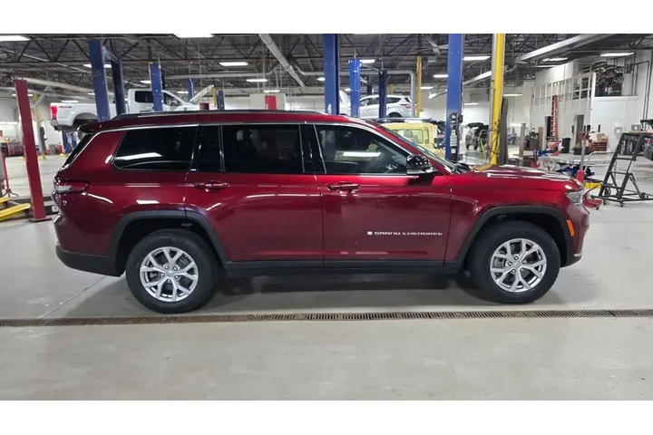 $28803 : Jeep Grand Cherokee L 2021 4 image 10