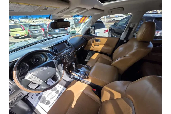 $16995 : 2017 QX80 Signature Edition image 8