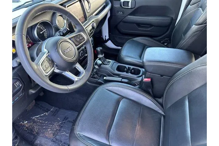 $30598 : Jeep Wrangler 2023 4x4 Sahar image 10