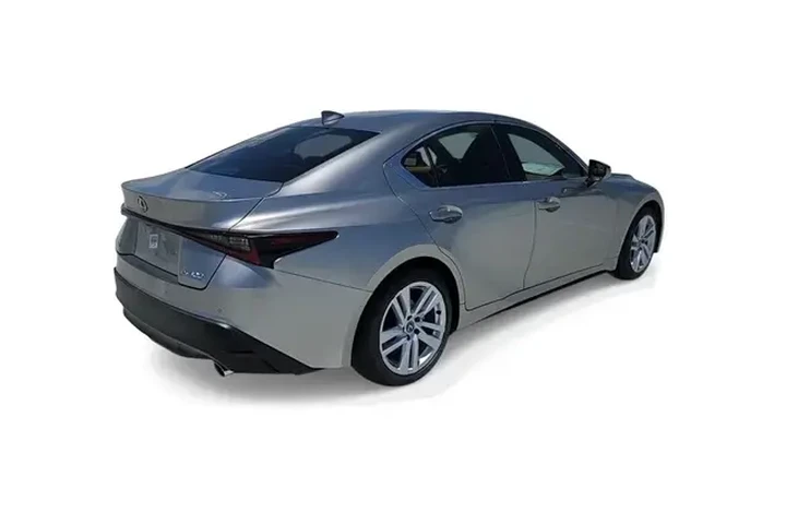 $33988 : Lexus IS 300 2023 4dr Sedan image 8