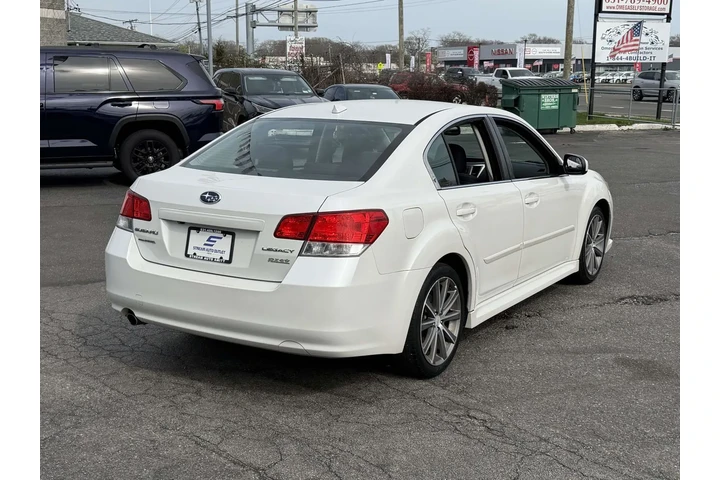 $10998 : Subaru Legacy 2014 AWD 2.5i image 8