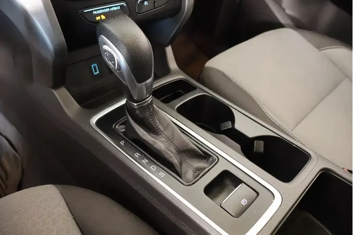 $9789 : Ford Escape 2018 AWD SE 4dr image 8