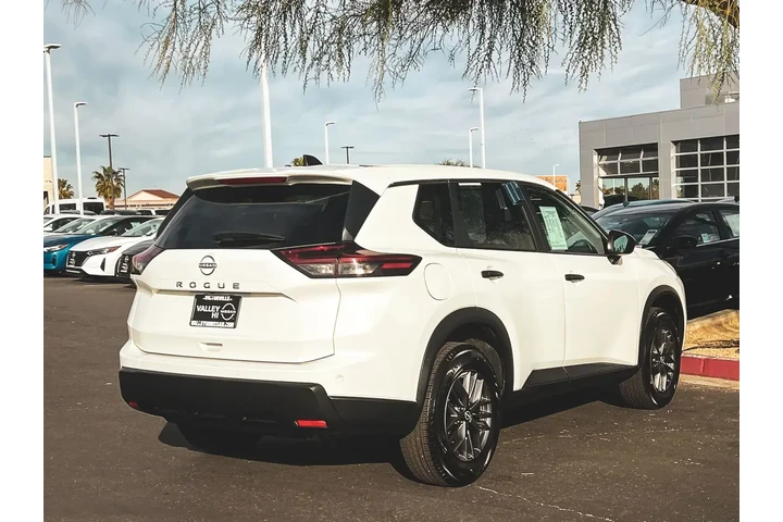 $20942 : Nissan Rogue 2024 S 4dr Cros image 3