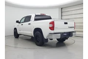 $34998 : Toyota Tundra 2018 4x4 SR5 4 thumbnail