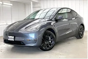 $28490 : Tesla Model Y 2023 AWD Long thumbnail