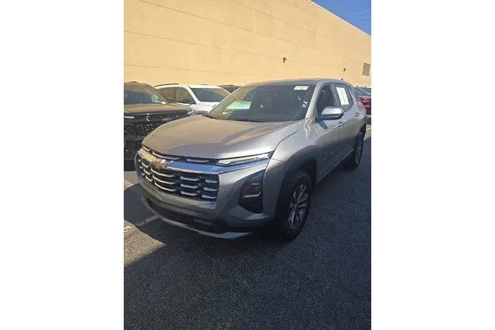 $27500 : Chevrolet Equinox 2025 4x4 L image 1