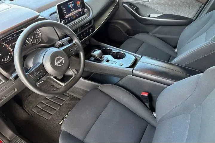 $16995 : Nissan Rogue 2023 S 4dr Cros image 5