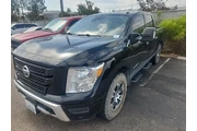 $29991 : Nissan Titan 2021 4x4 SV 4dr thumbnail