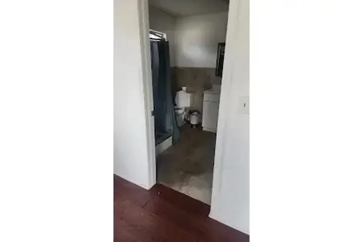 $1250 : SE RENTA CASITA📍 image 3