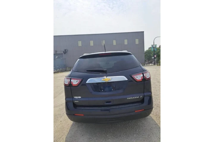 $7499 : 2015 Traverse LT image 5