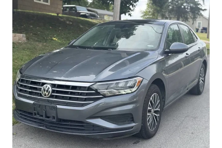 $9999 : 2020 Jetta SE image 1