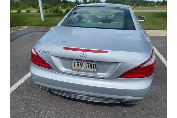 $25752 : Mercedes-Benz SL-Class 2015 image 5