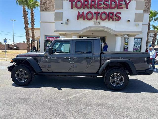 $48995 : Pre-Owned 2020 Gladiator Rubi image 9