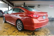 $16995 : 2015 Sonata 4dr Sdn 2.0T Limi thumbnail