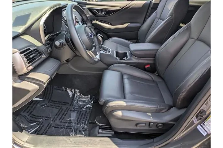 $33585 : Subaru Outback 2024 AWD Limi image 9