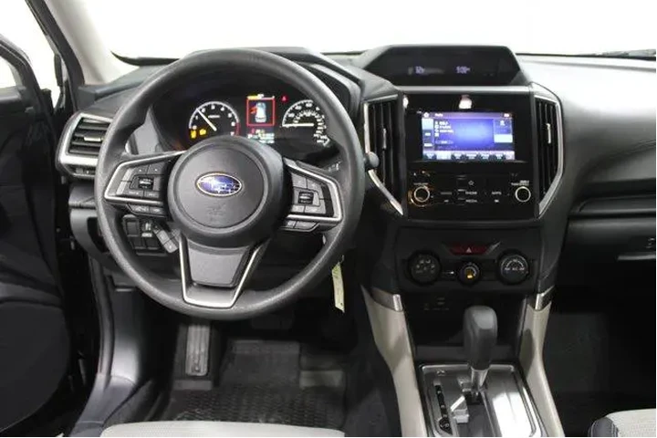 $22951 : Subaru Forester 2021 AWD Bas image 2
