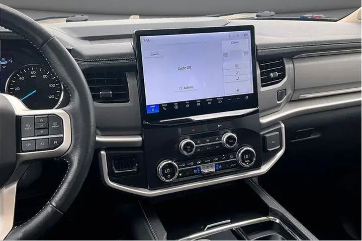 $38500 : Ford Expedition 2022 4x4 XLT image 9