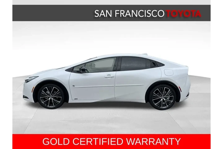 $30488 : Gold Certified2023 Prius XLE image 2