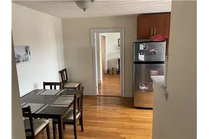 $2700 : Rental property with 0 bedro image 7