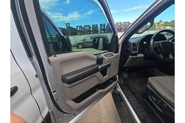 $26800 : Ford F-150 2017 4x4 XLT 4dr image 7